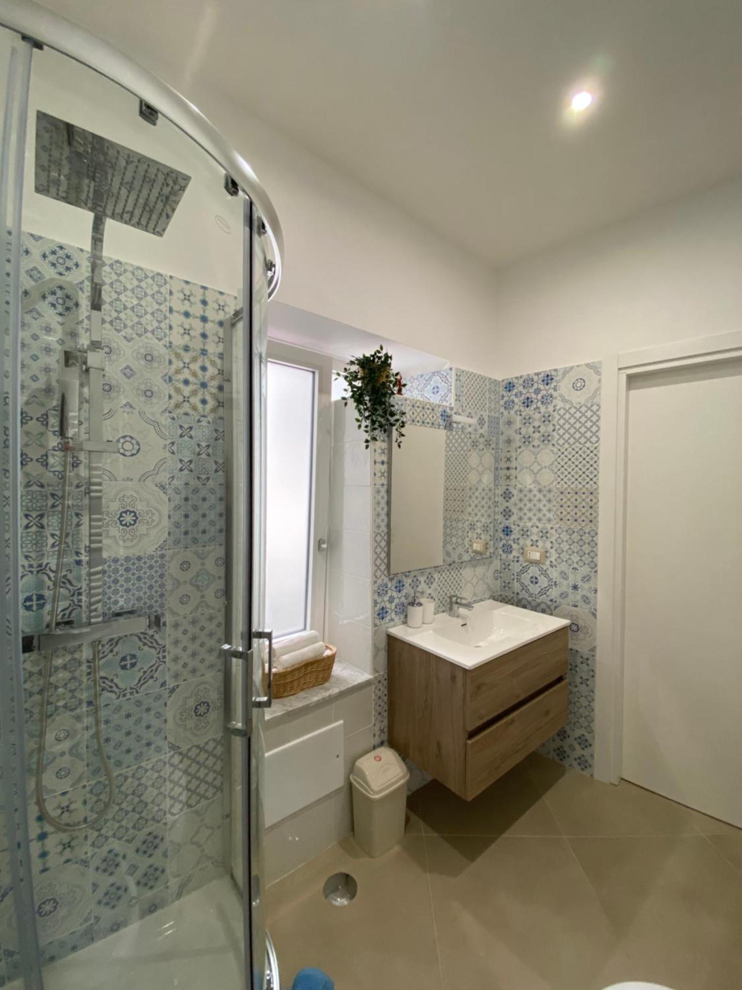 All'Imbrunire Exlusive Apartment Salerno Esterno foto